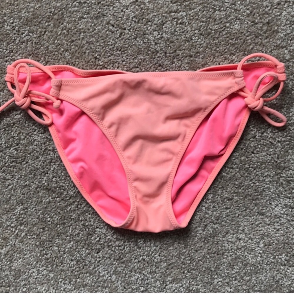 Victoria’s Secret bikini bottoms